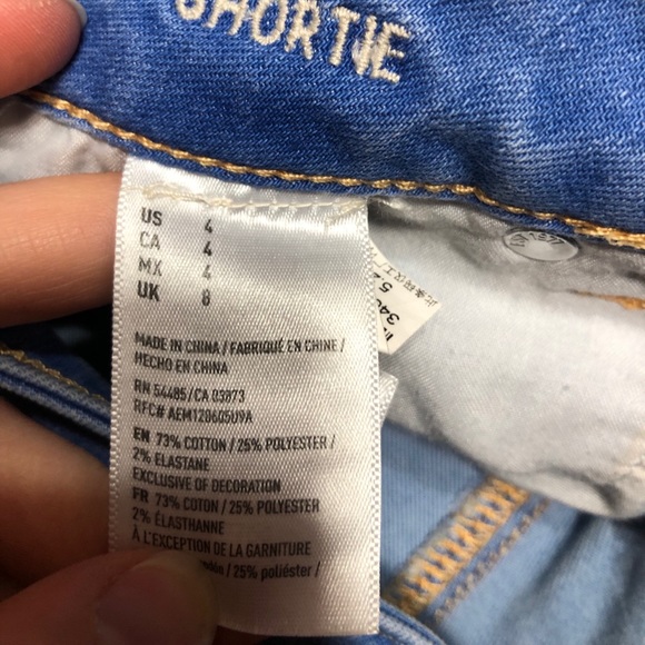 American Eagle Denim Shorts Size 4 - Picture 4 of 4